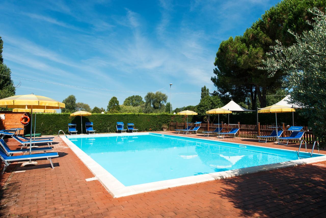 Hotel Torricella Magione Exterior photo